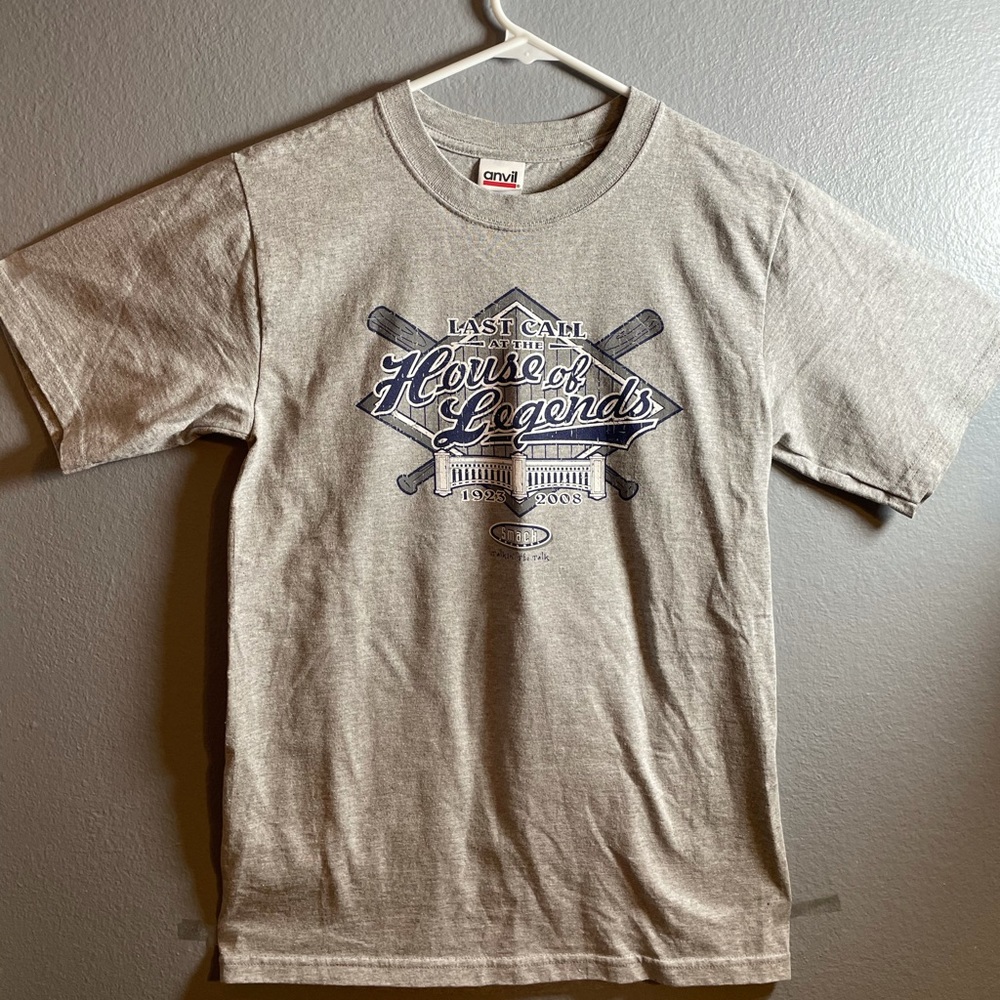 Yankees House Of Legends Men’s Small T-Shirt